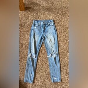 American Eagle Outfitters Blue Mom Jeans with Distressed Knees size 2 long